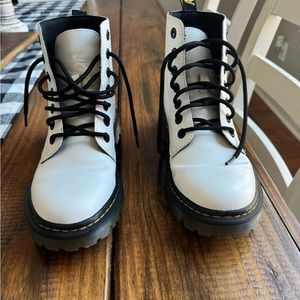 White Dr. Martens women's nSize 7 in great condition. Smoke free. Quick shipping